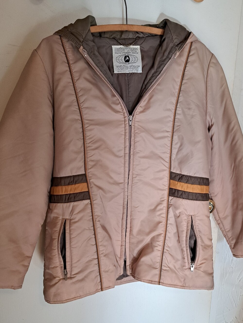 Vibtage White Stag Hooded Puffer Jacket in Tan with Brown Accents